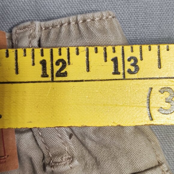 Levi's jogger boys size 16 reg, (28/30) cream colour elastic waistband, tapered - Picture 9 of 13
